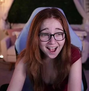 Lyssaurora OnlyFans Leaked Free Thumbnail Picture - #8fKi9snhar