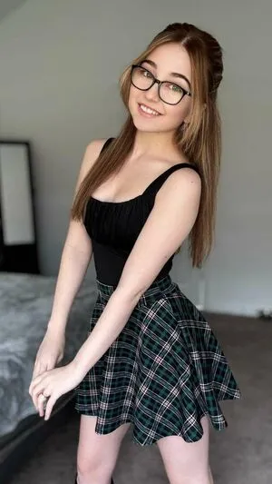 Lyssaurora OnlyFans Leaked Free Thumbnail Picture - #8m6sy7yzUL