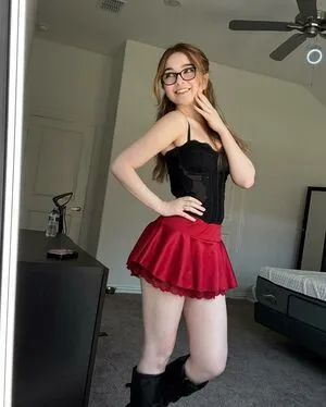 Lyssaurora OnlyFans Leaked Free Thumbnail Picture - #AUrpIXg2Qs
