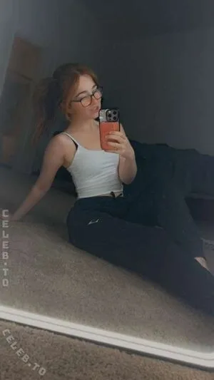 Lyssaurora OnlyFans Leaked Free Thumbnail Picture - #AbbMZeyg58