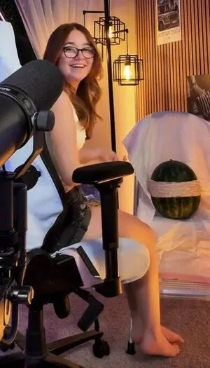 Lyssaurora OnlyFans Leaked Free Thumbnail Picture - #CLBI1q6mTI