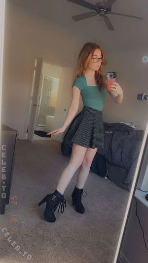 Lyssaurora OnlyFans Leaked Free Thumbnail Picture - #CxrSctpzBU