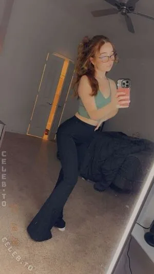 Lyssaurora OnlyFans Leaked Free Thumbnail Picture - #ILKc6b96iA