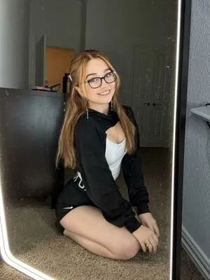 Lyssaurora OnlyFans Leaked Free Thumbnail Picture - #KLjhTvTetm