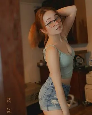Lyssaurora OnlyFans Leaked Free Thumbnail Picture - #LIApNxqDsx