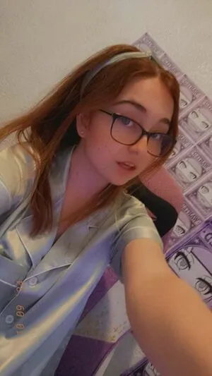 Lyssaurora OnlyFans Leaked Free Thumbnail Picture - #MjXlBEg4my