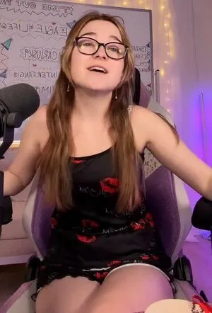 Lyssaurora OnlyFans Leaked Free Thumbnail Picture - #SCtPB3npI4