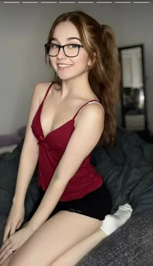 Lyssaurora OnlyFans Leaked Free Thumbnail Picture - #UWGigABSpX