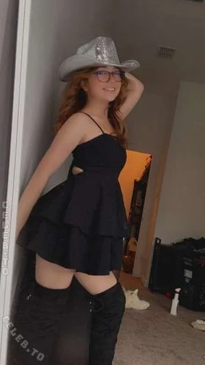 Lyssaurora OnlyFans Leaked Free Thumbnail Picture - #e7r2mqiXbe