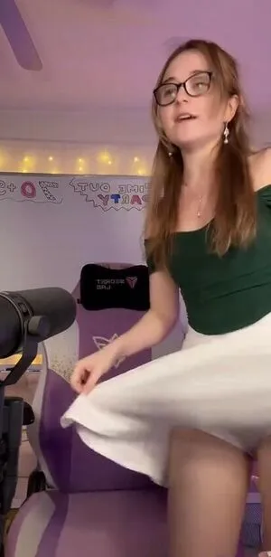 Lyssaurora OnlyFans Leaked Free Thumbnail Picture - #jmixIqIRNE