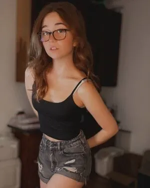 Lyssaurora OnlyFans Leaked Free Thumbnail Picture - #vQ7DxbsYqA