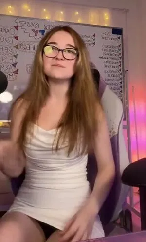 Lyssaurora OnlyFans Leaked Free Thumbnail Picture - #wjal3u7BIC