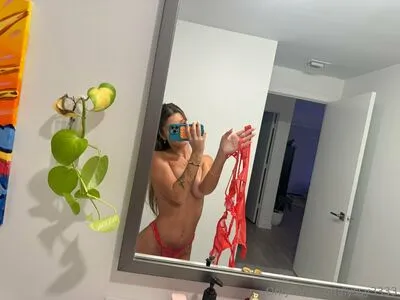 Lyssy3333 OnlyFans Leaked Free Thumbnail Picture - #mr0MHzE9ef