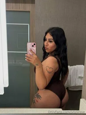 Lytzirose OnlyFans Leaked Free Thumbnail Picture - #9TR25V4JQt
