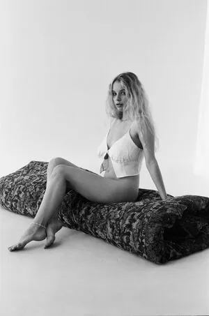 lyubovvomne OnlyFans Leaked Free Thumbnail Picture - #6CgybsJD20