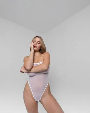 lyubovvomne OnlyFans Leaked Free Thumbnail Picture - #6eV1tLOc9y