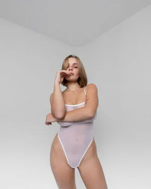 lyubovvomne OnlyFans Leaked Free Thumbnail Picture - #EVx4qIGrT0