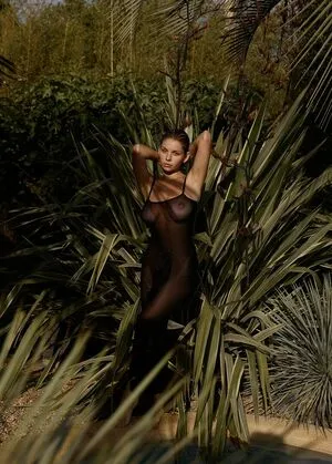 lyubovvomne OnlyFans Leaked Free Thumbnail Picture - #Gq1GF70LRw
