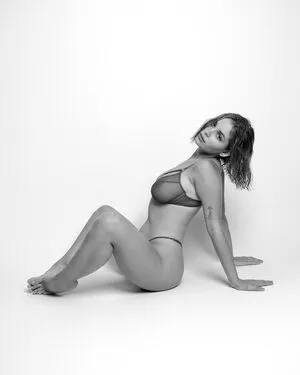 lyubovvomne OnlyFans Leaked Free Thumbnail Picture - #SYdJoYq3mi