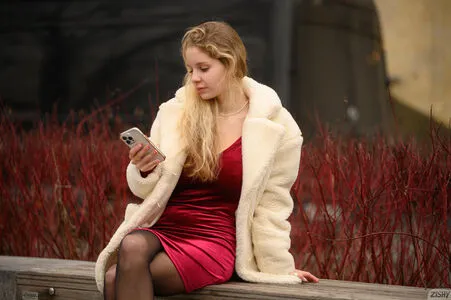 lyubovvomne OnlyFans Leaked Free Thumbnail Picture - #YuinFsGzKu