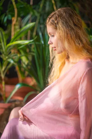 lyubovvomne OnlyFans Leaked Free Thumbnail Picture - #dvFYzjSYZs