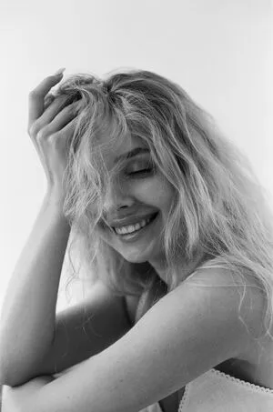 lyubovvomne OnlyFans Leaked Free Thumbnail Picture - #fUpy8FUt59