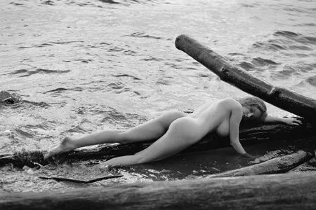 lyubovvomne OnlyFans Leaked Free Thumbnail Picture - #rIEDbrwXx3