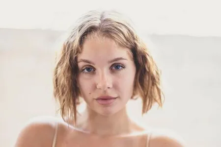 lyubovvomne OnlyFans Leaked Free Thumbnail Picture - #v75Csw17jx