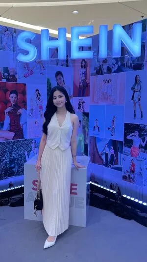 Lzlsdr OnlyFans Leaked Free Thumbnail Picture - #7pEak8vPIW