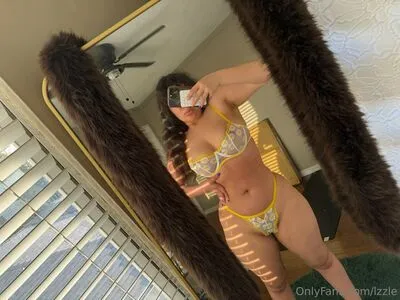Lzzle OnlyFans Leaked Free Thumbnail Picture - #A1LWo54akn
