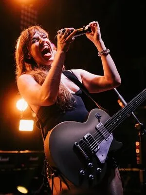 Lzzy Hale OnlyFans Leaked Free Thumbnail Picture - #6MBVDWeS0K