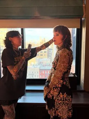 Lzzy Hale OnlyFans Leaked Free Thumbnail Picture - #GrdlAsIfgz