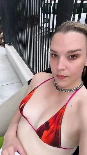 Lzzy Hale OnlyFans Leaked Free Thumbnail Picture - #Lq1Rz7fJAL