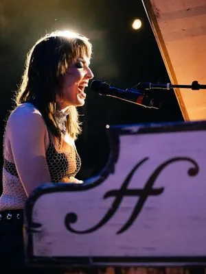 Lzzy Hale OnlyFans Leaked Free Thumbnail Picture - #mn48blvucP