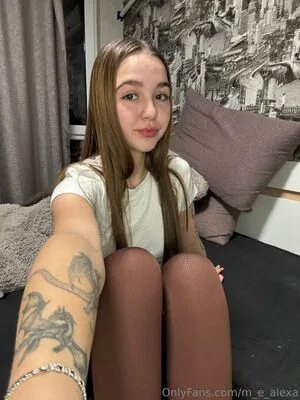 M E Alexa OnlyFans Leaked Free Thumbnail Picture - #uuDU7r6Urk