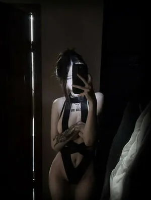 M Uselessbeauty OnlyFans Leaked Free Thumbnail Picture - #4rDXLLpX16