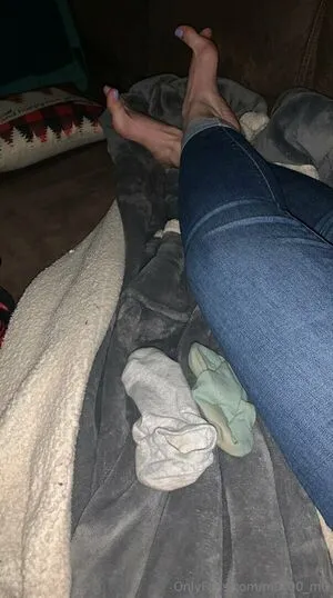 M0 00 M0 OnlyFans Leaked Free Thumbnail Picture - #4YjxmpOots
