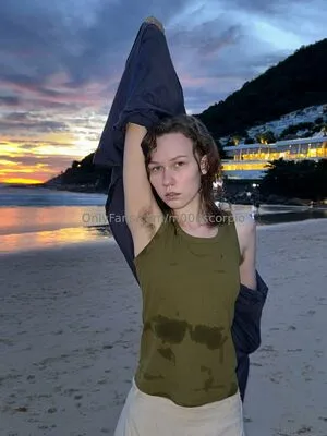 M00nscorpio OnlyFans Leaked Free Thumbnail Picture - #v660LLjjst