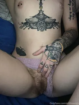 M00nwxtch OnlyFans Leaked Free Thumbnail Picture - #xXViPH04wM