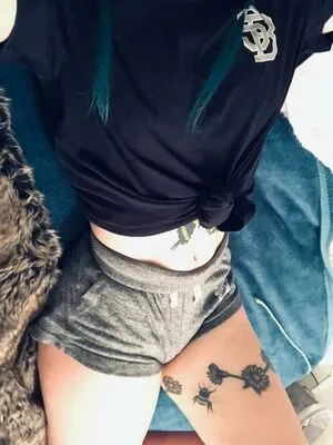 M0sh Mall0w OnlyFans Leaked Free Thumbnail Picture - #GEWH7XoESh