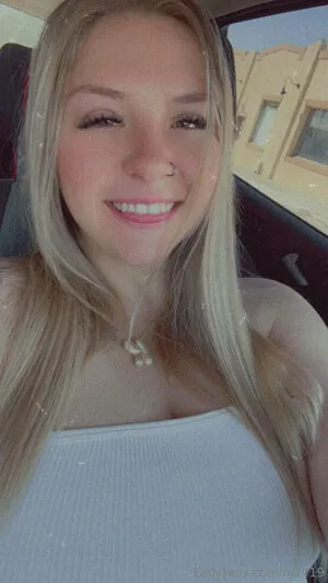 M1lf19 OnlyFans Leaked Free Thumbnail Picture - #fC3mngoURK