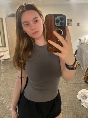 M1ra0049 OnlyFans Leaked Free Thumbnail Picture - #FQNTZin8m0