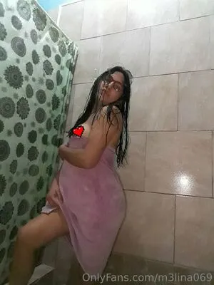 M3lina069 OnlyFans Leaked Free Thumbnail Picture - #KHAzZhk5U1