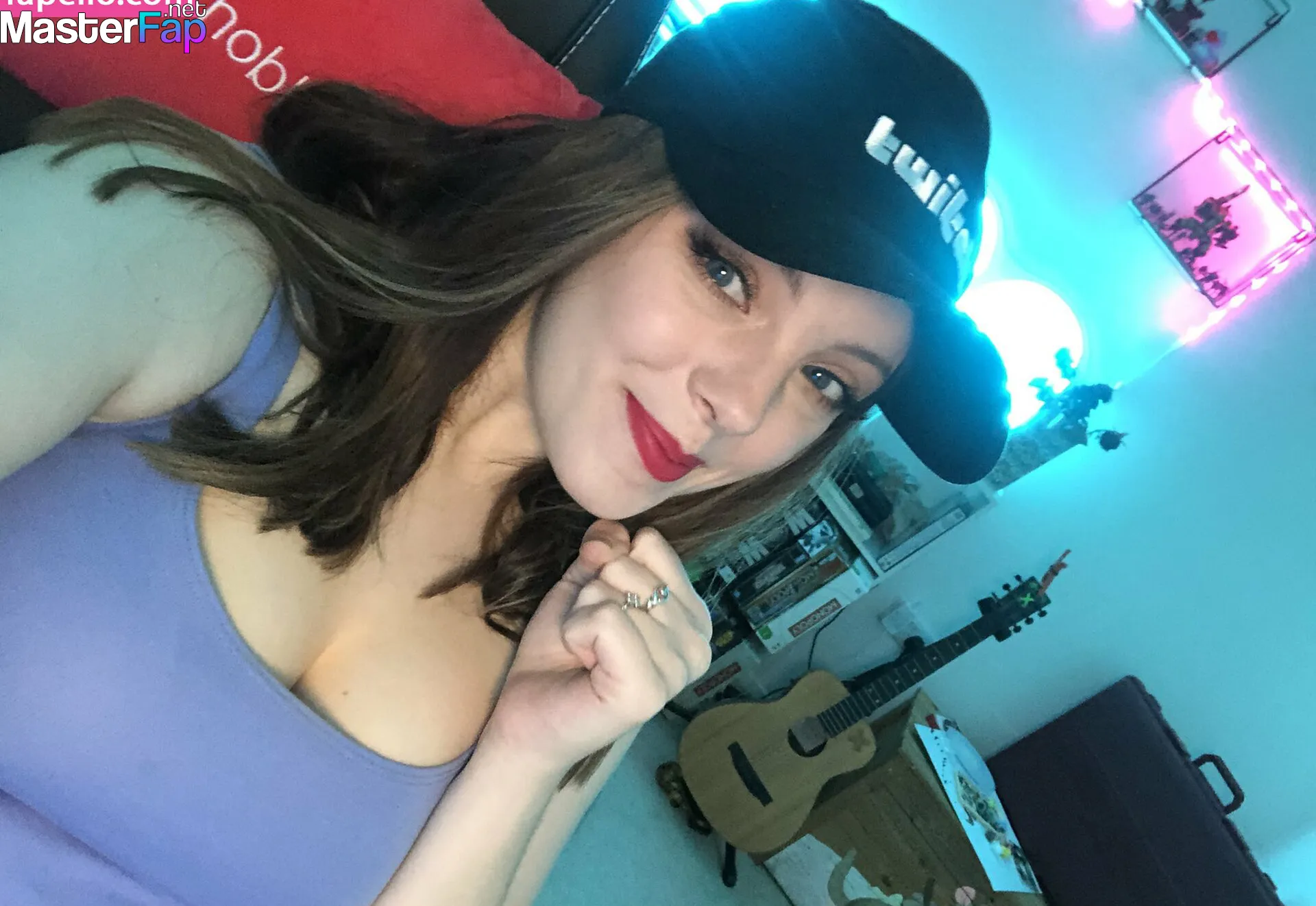 m4ngo