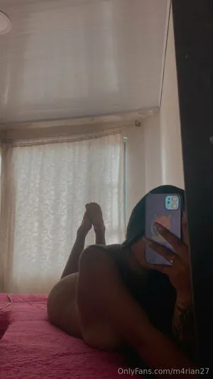 M4rian27 OnlyFans Leaked Free Thumbnail Picture - #E76cudzlXs