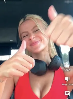 Macht Werbung Fr Sony Kopfhrer Kennt Sie Jemand OnlyFans Leaked Free Thumbnail Picture - #TPeLNi0QMR