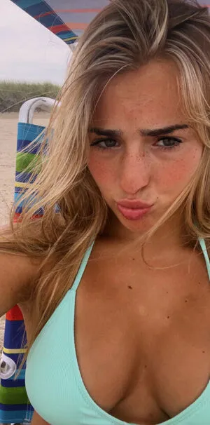 Mackenzie Alstrom OnlyFans Leaked Free Thumbnail Picture - #FuJnqhrtEq
