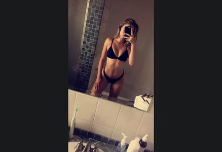 Mackenzie Carson OnlyFans Leaked Free Thumbnail Picture - #WsNY6v5sih