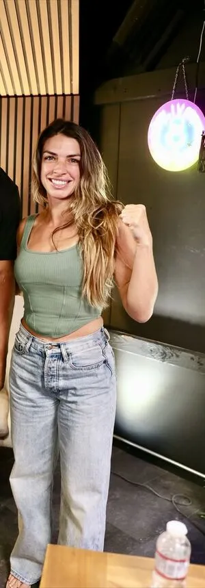 Mackenzie Dern OnlyFans Leaked Free Thumbnail Picture - #dAKfiUAL2u
