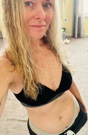 Mackenzie J OnlyFans Leaked Free Thumbnail Picture - #RpUAMlDIEo